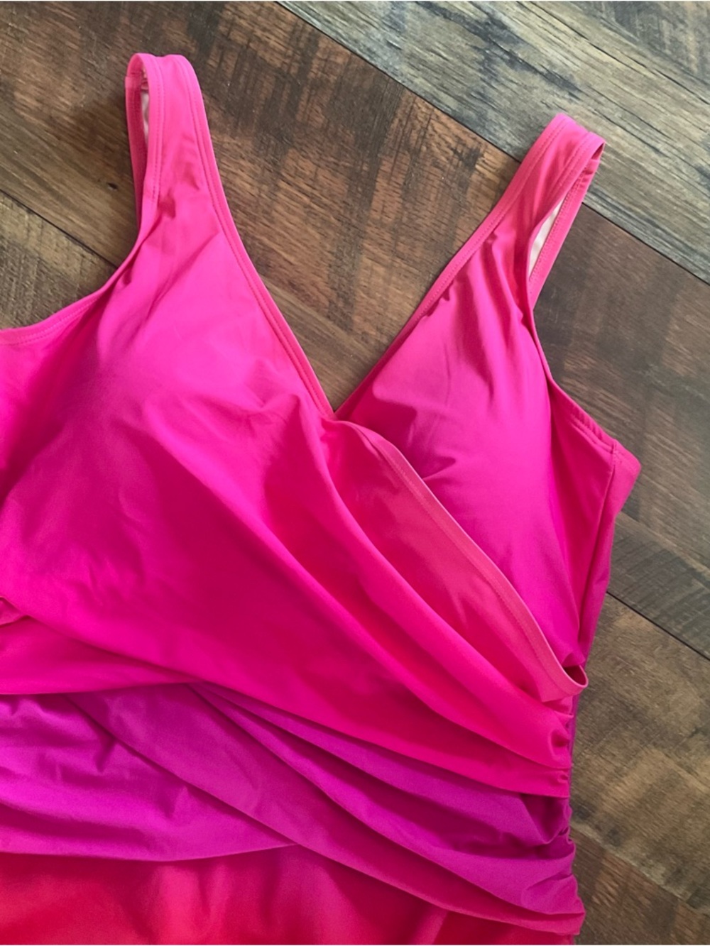 Lands End Ombré Pink Criss Cross Swimsuit 16 L - Picture 2 of 5